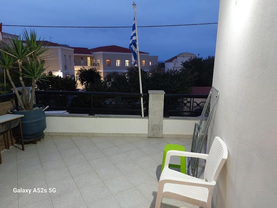 Το Σπίτι Της Μαρίας Apartment Chios Town Bagian luar foto